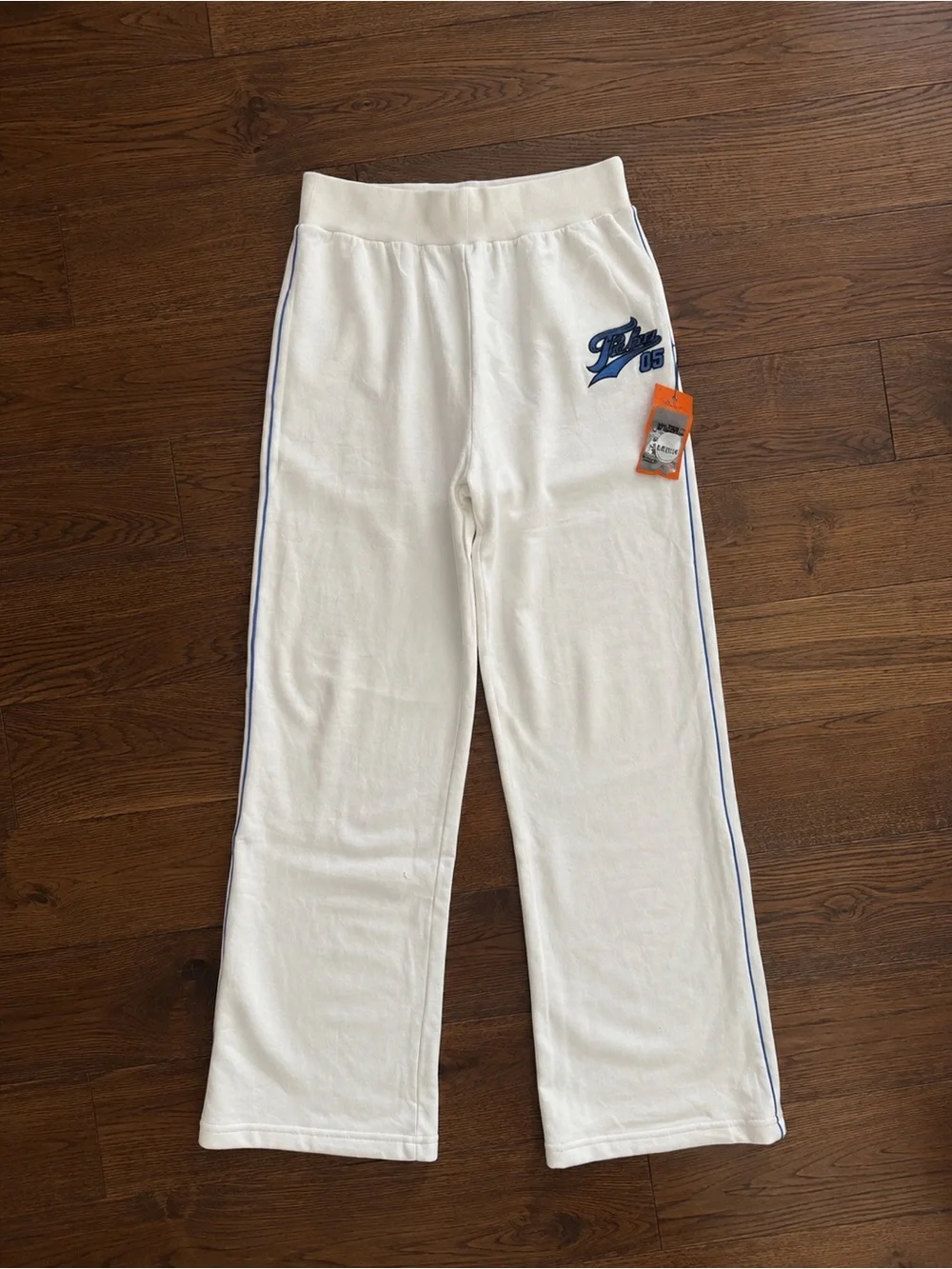 Fubu x Forever 21 Women’s White Velour Sweat Pants Wide Leg Sz M NWT